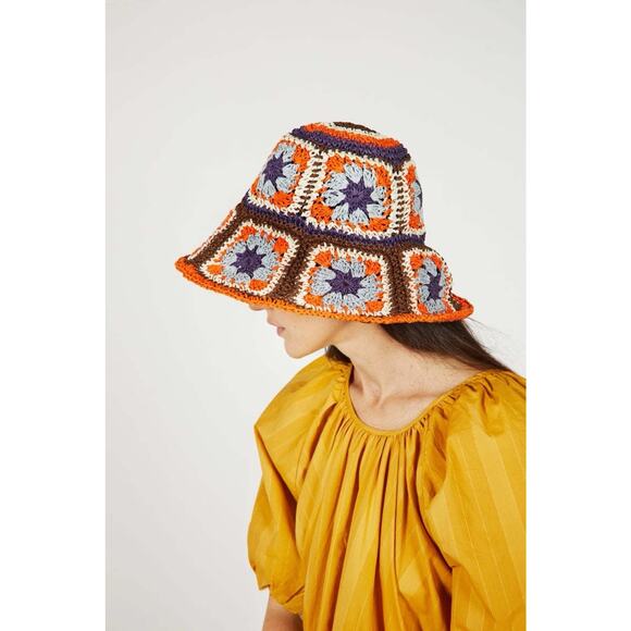 Wyeth Agnes Orange Brown Crochet Bucket Hat - Picture 2 of 6